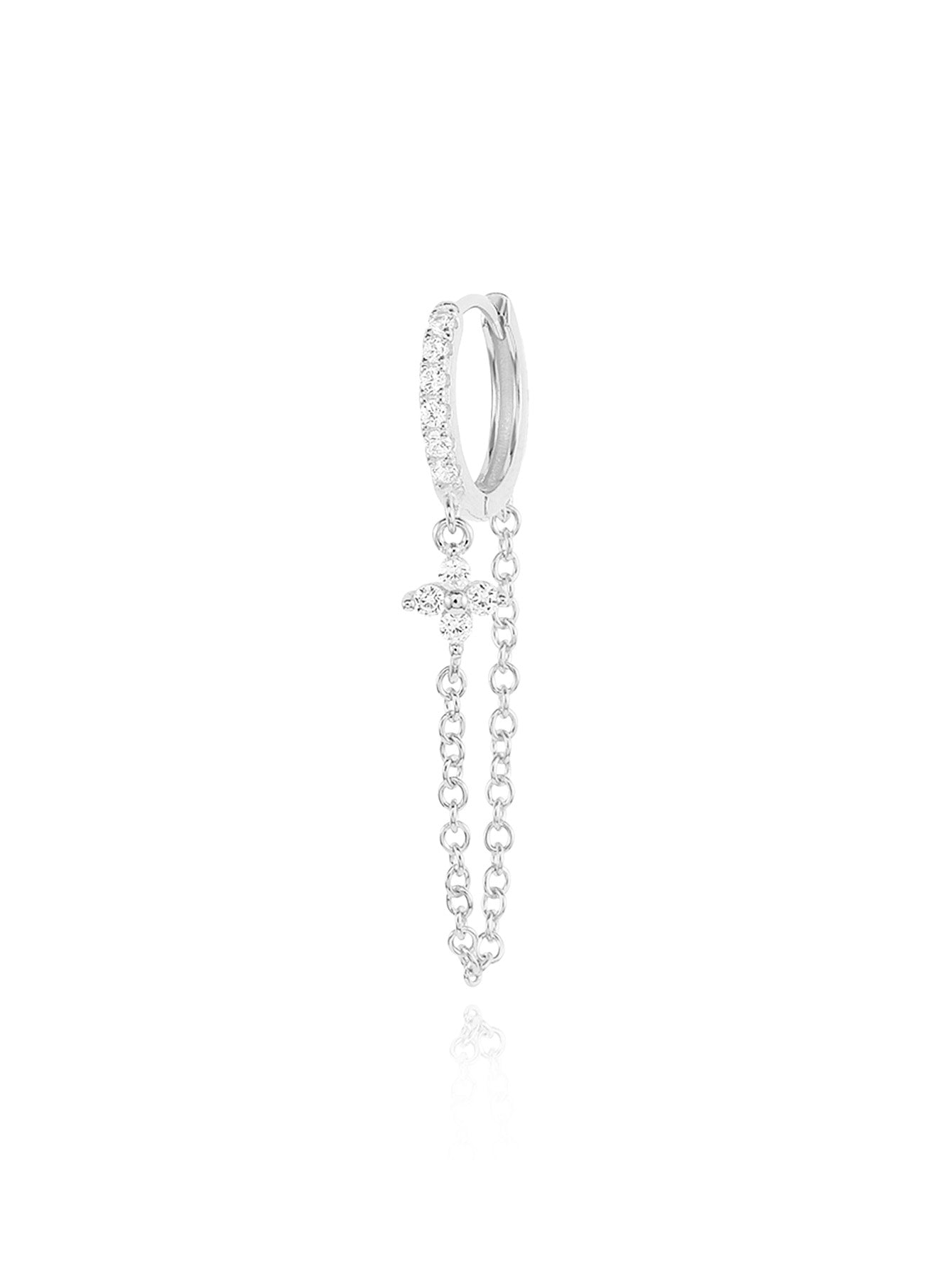 Magdaléna – Gold earrings with a minimalist design.