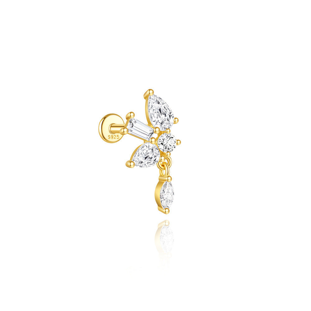 Miriam – golden earrings with a defined structure.