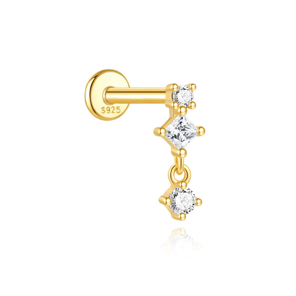 Valentina – delicate golden earrings with a soft curve.