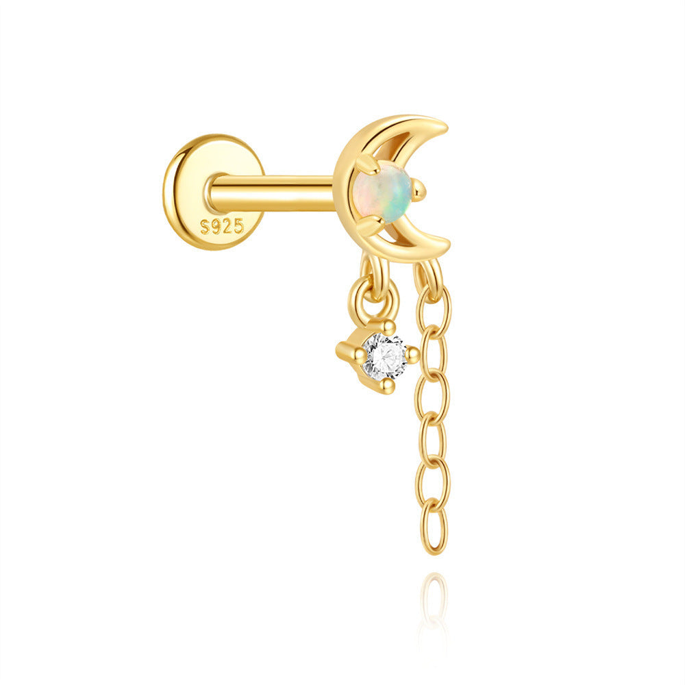 Valentina – delicate golden earrings with a soft curve.