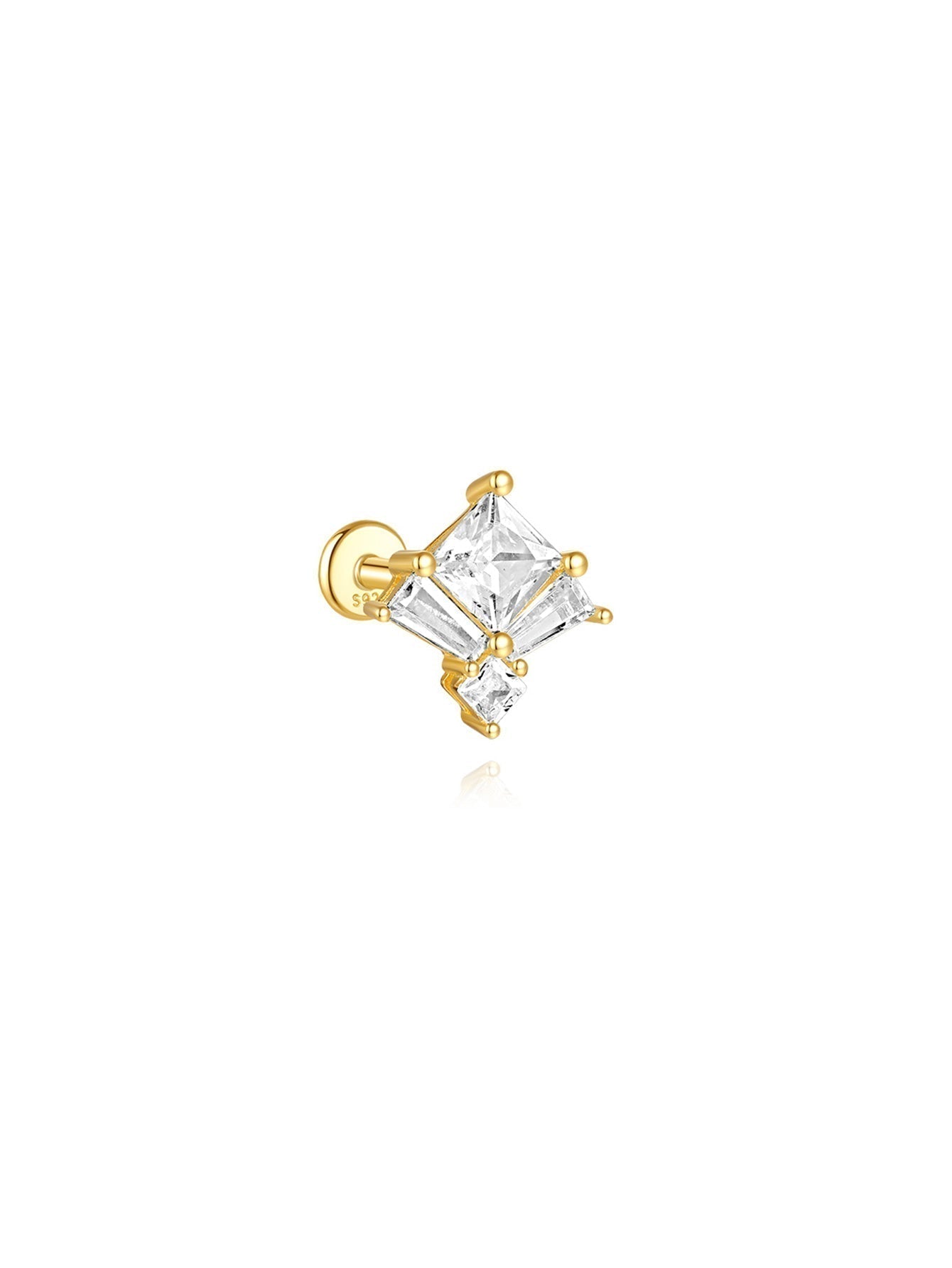 Leonie-Klara – Delicate gold earrings with shine.