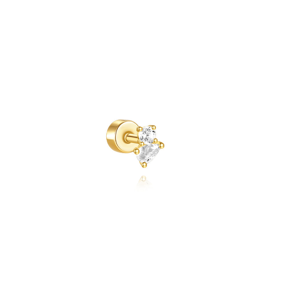 Klara – delicate golden earrings with a smooth line.