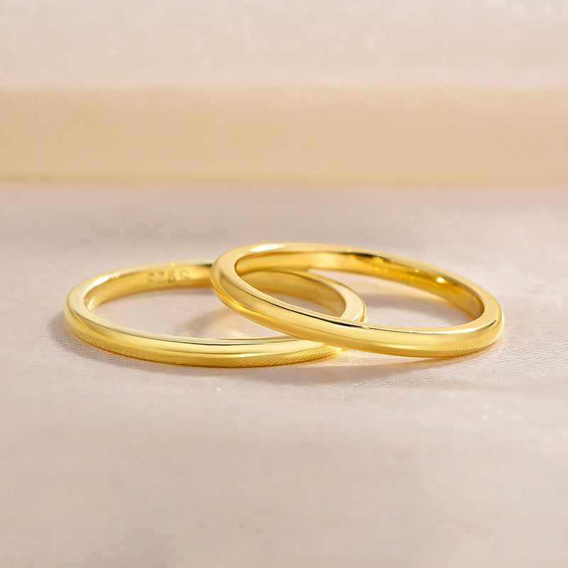 Leona – Anello di diamanti con tre file scintillanti.