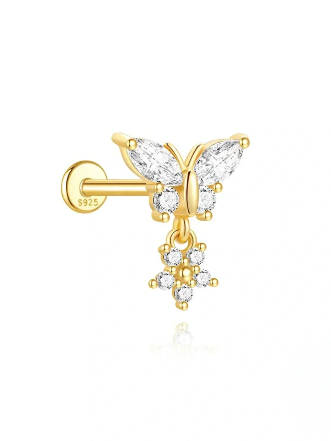 Irina – Gold earrings with a structured silhouette.