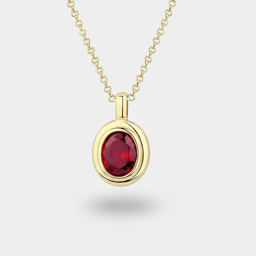 Gerlinda – Ruby pendant in gold setting.