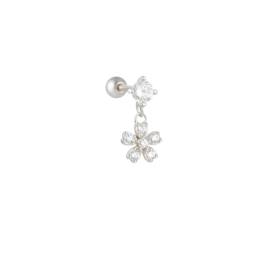 Veronika – Elegant earrings with a delicate line.