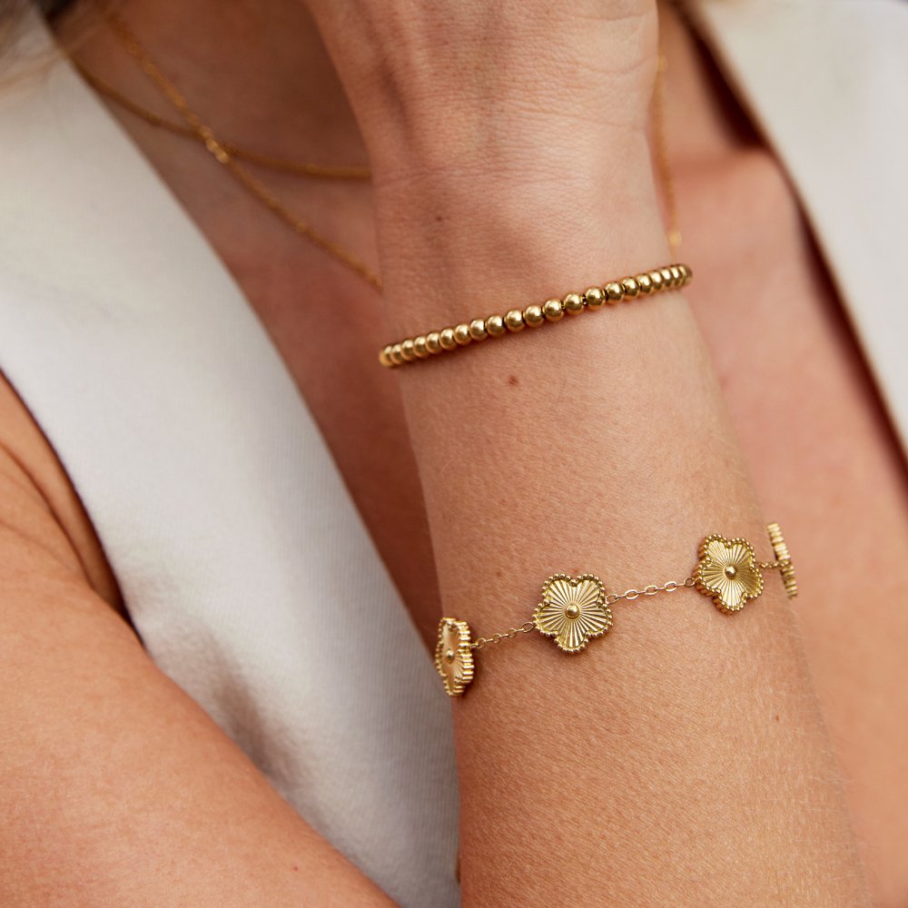 Gold lucky bracelet