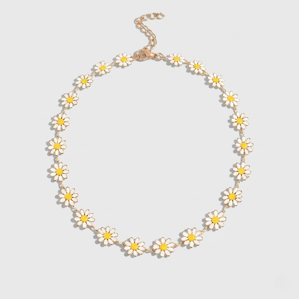 Alena – Discreet chain with small pendants.