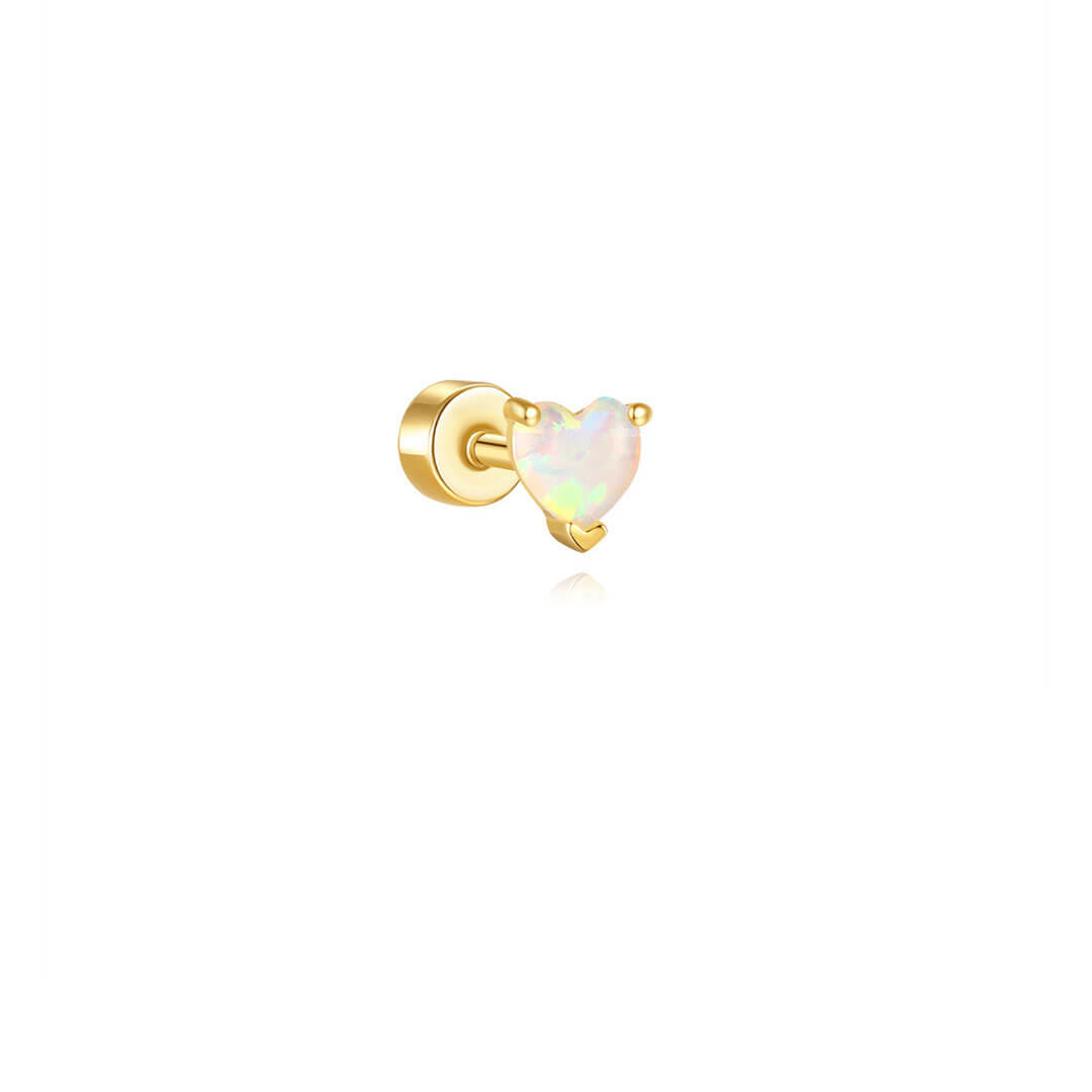 Monika – small earrings with discreet elegance.