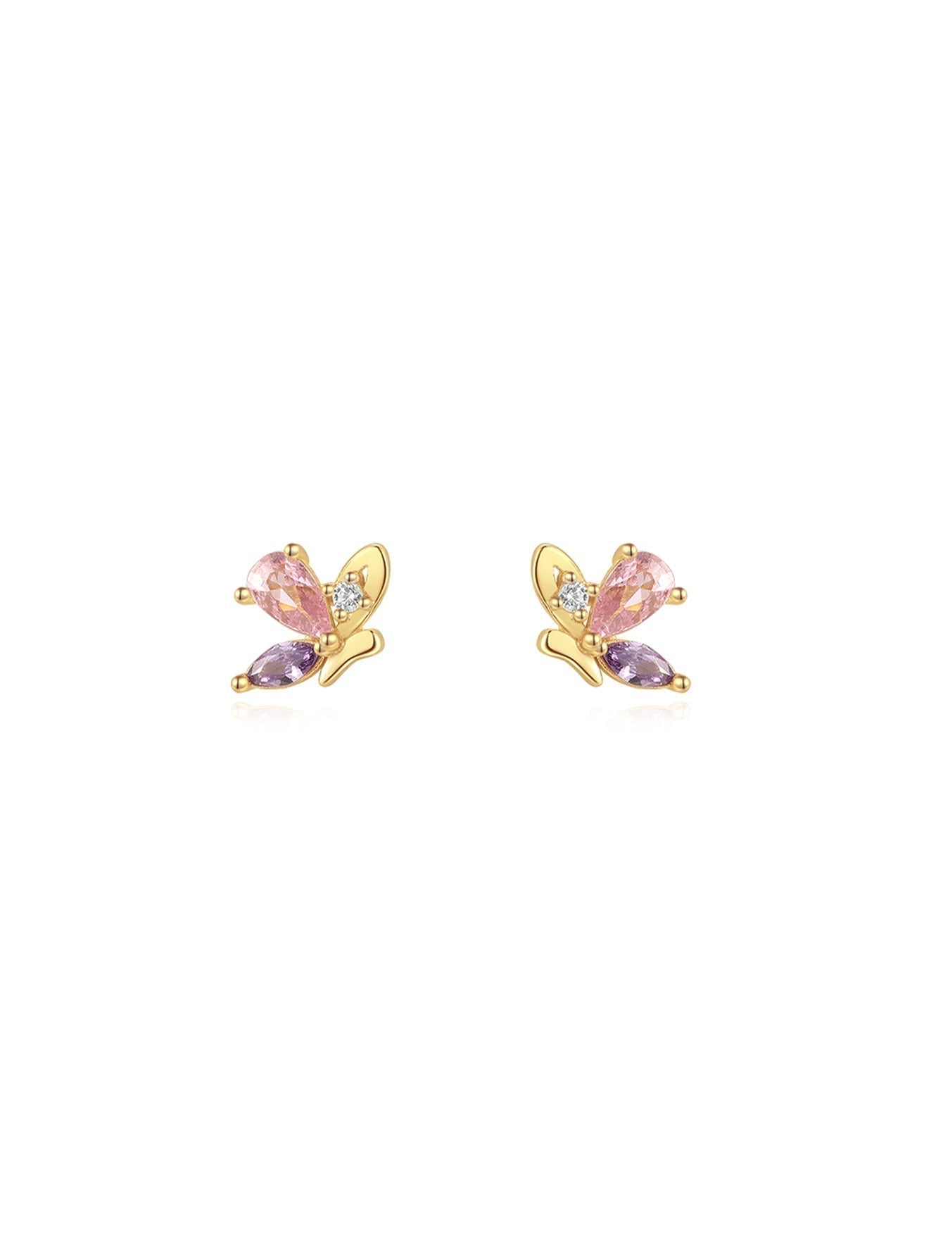 Greta – Delicate gold earrings with a discreet movement.