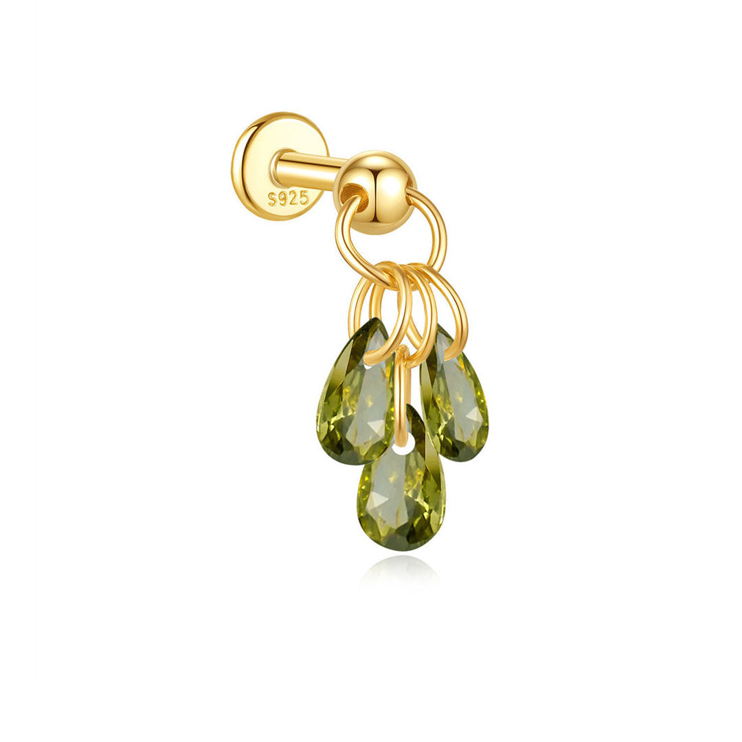 Jasmina – Gold earrings with understated refinement.
