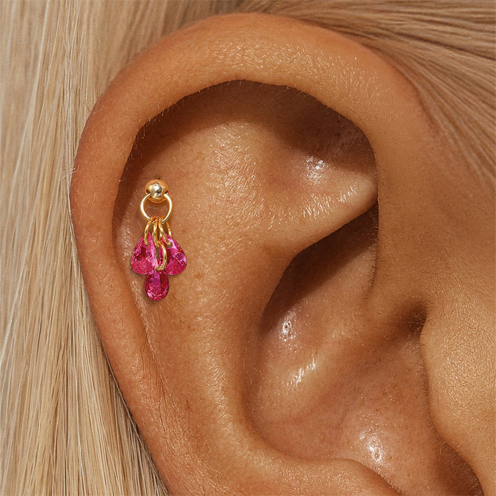 Jasmina – Gold earrings with understated refinement.
