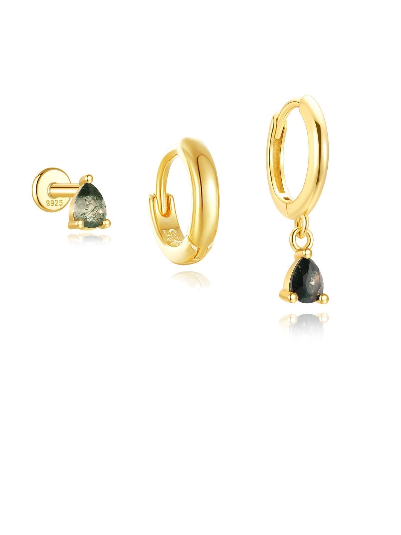 Mona – Gold earrings with a fluid design.