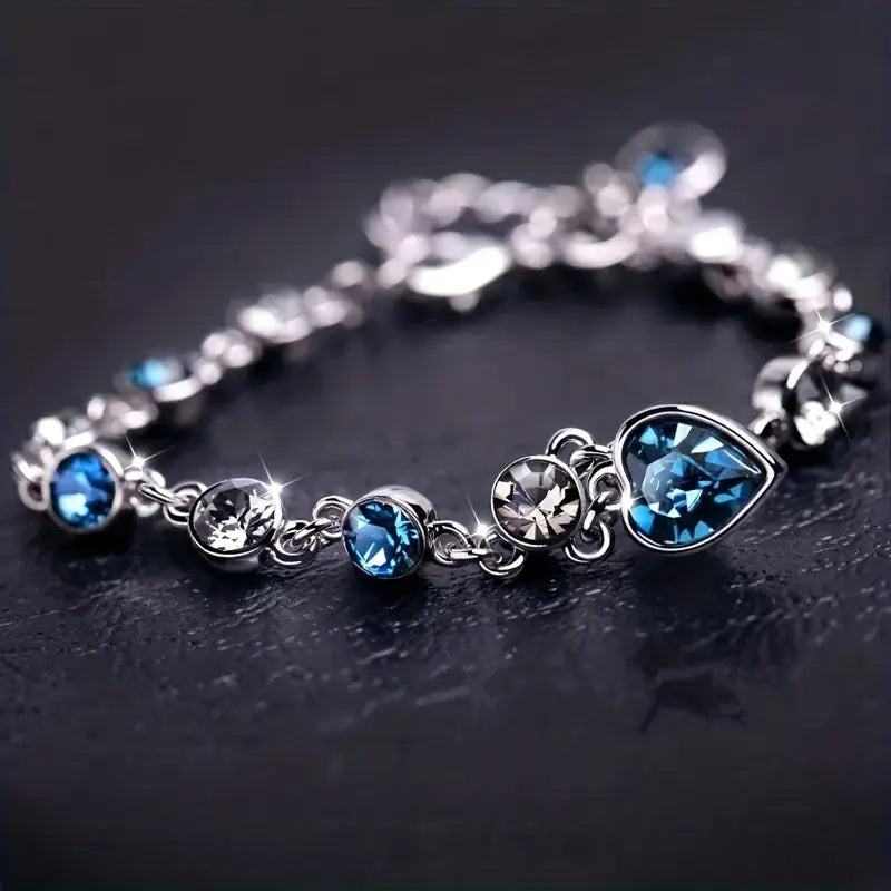 Kateřina – Sapphire bracelet with a delicate design.