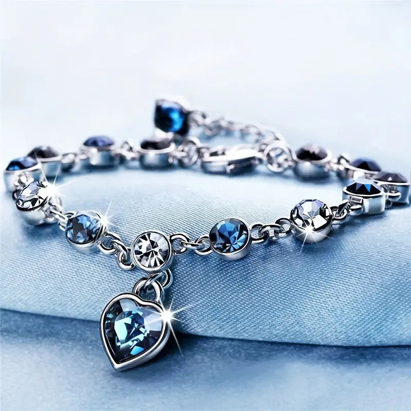 Kateřina – Sapphire bracelet with a delicate design.