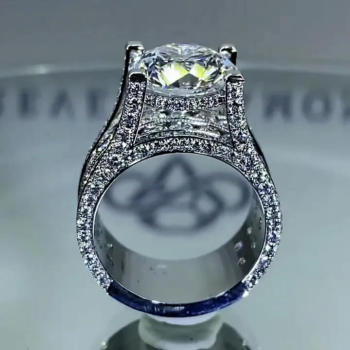 Jasmin – Ring with polished diamonds and vintage setting