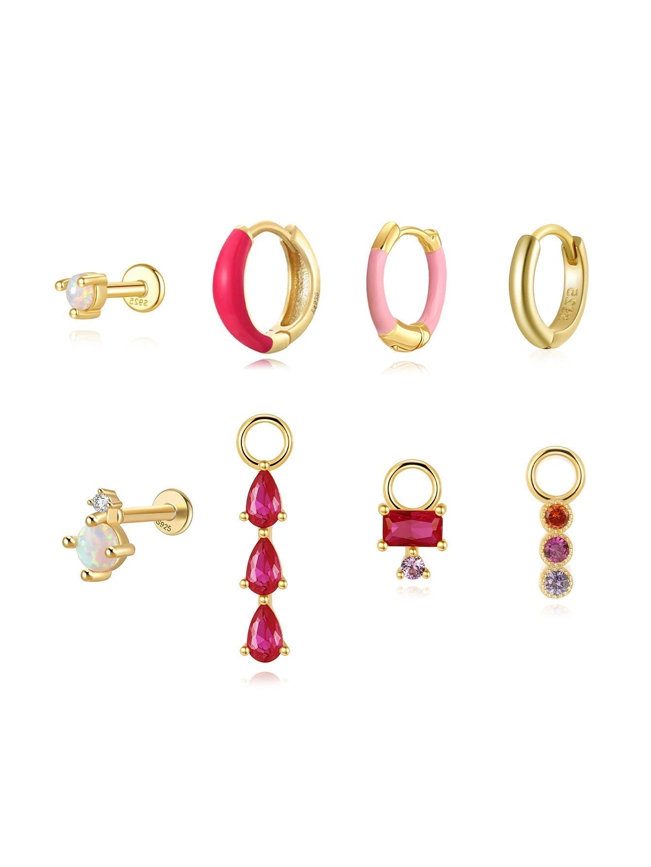 Elena – Gold earrings with a textured surface.