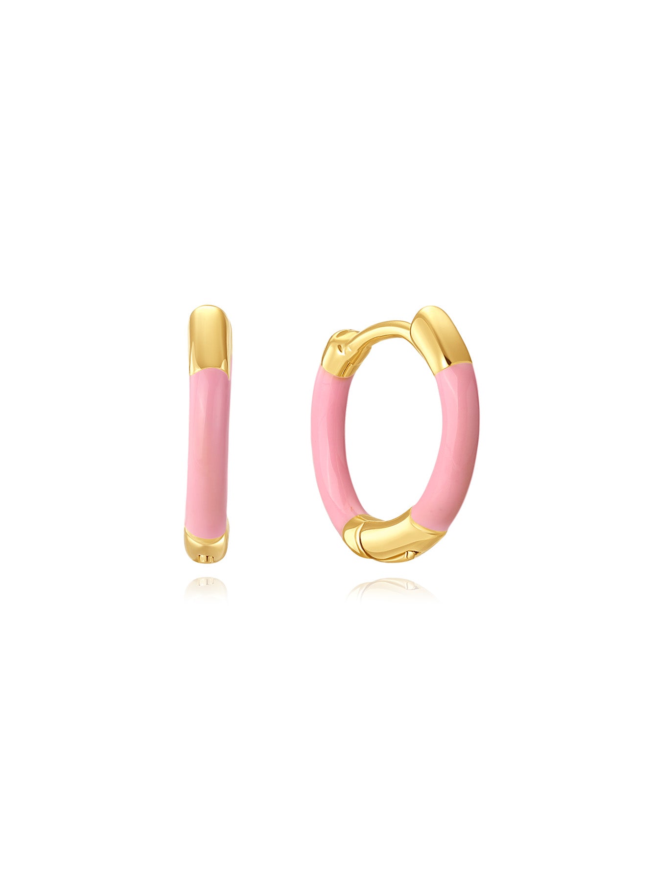 Elena – Orecchini in oro con superficie strutturata.
