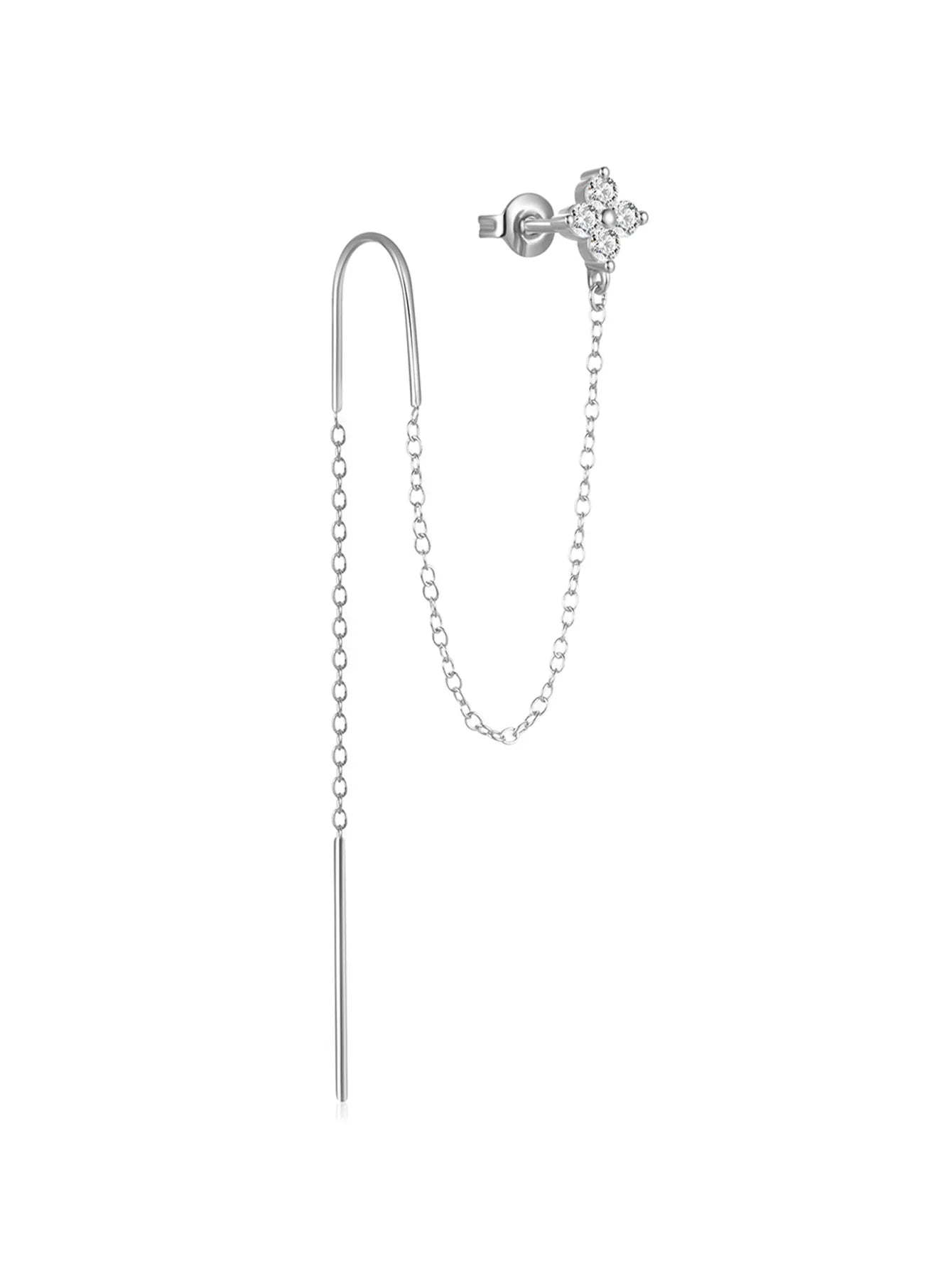 Clarissa – Gold earrings with a delicate square shape.