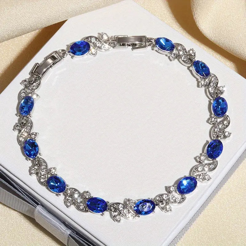 Alena – Delicate circular sapphire bracelet.