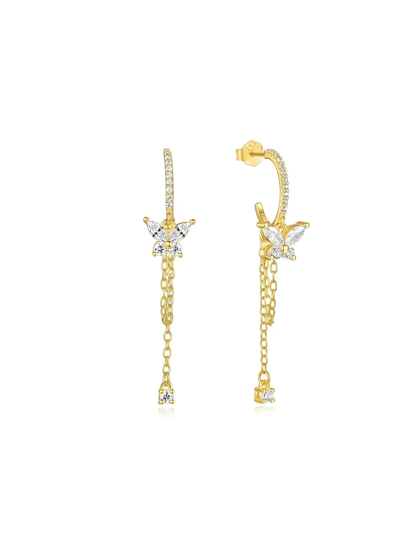 Carina – Gold earrings with a delicate shine.