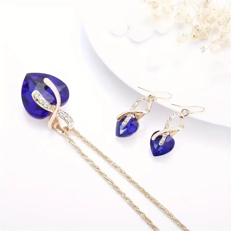 Aurelie – Jewel with sapphires.