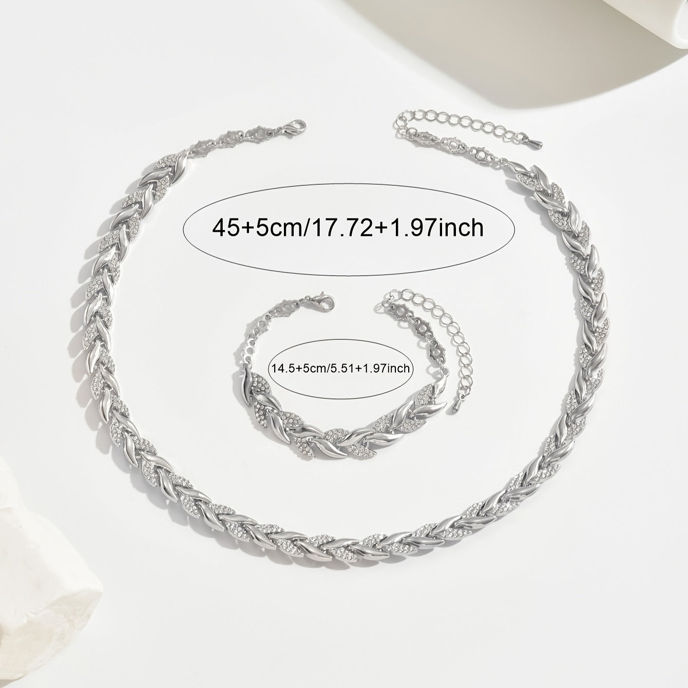 Nikola - Elegant Set