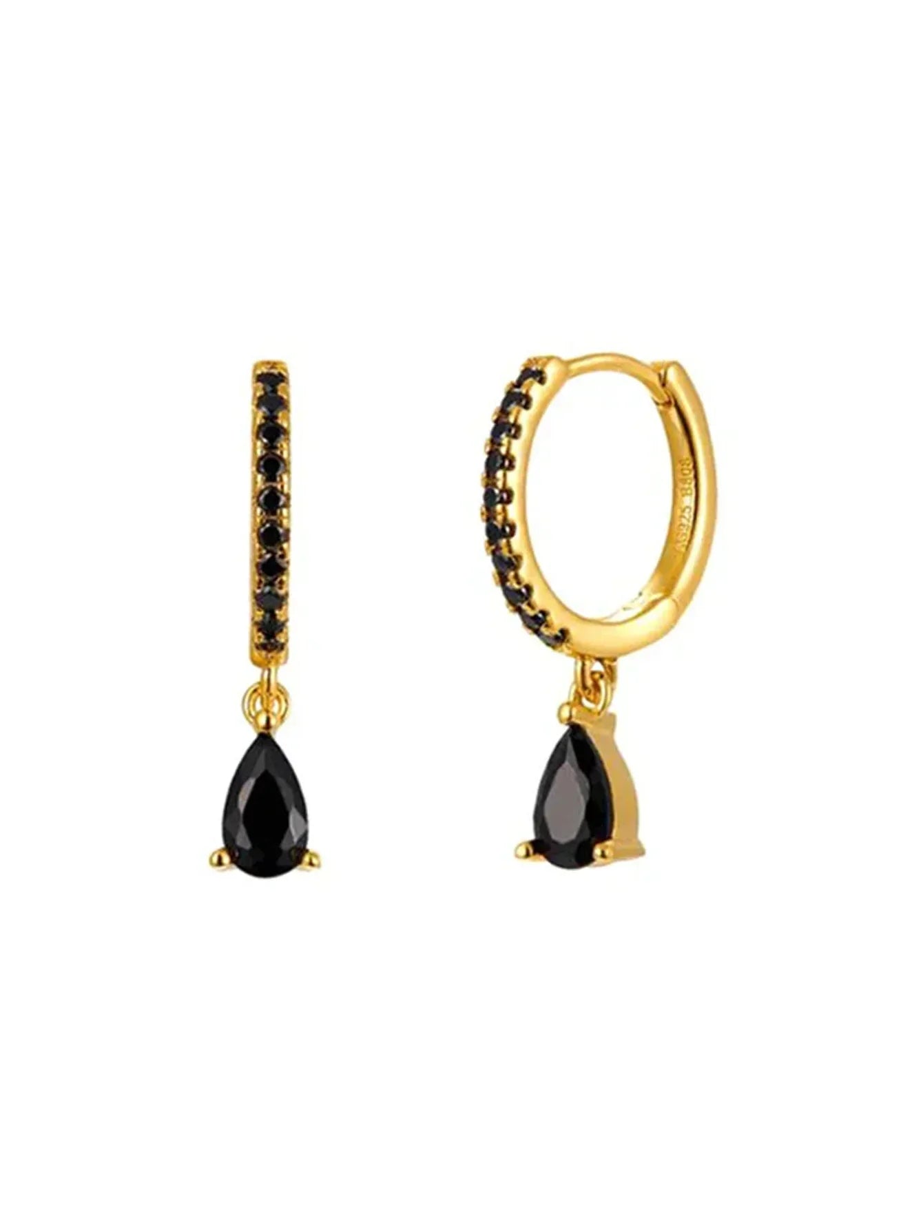 Sabina – Gold earrings with a modern style.