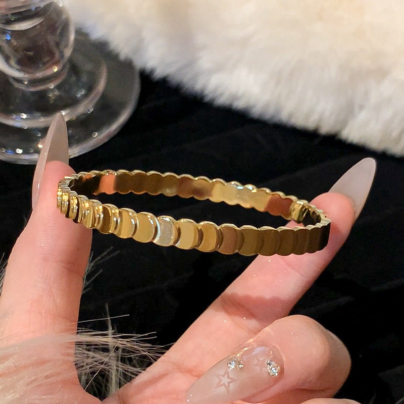 Dolphin Corset Bracelet | Gold