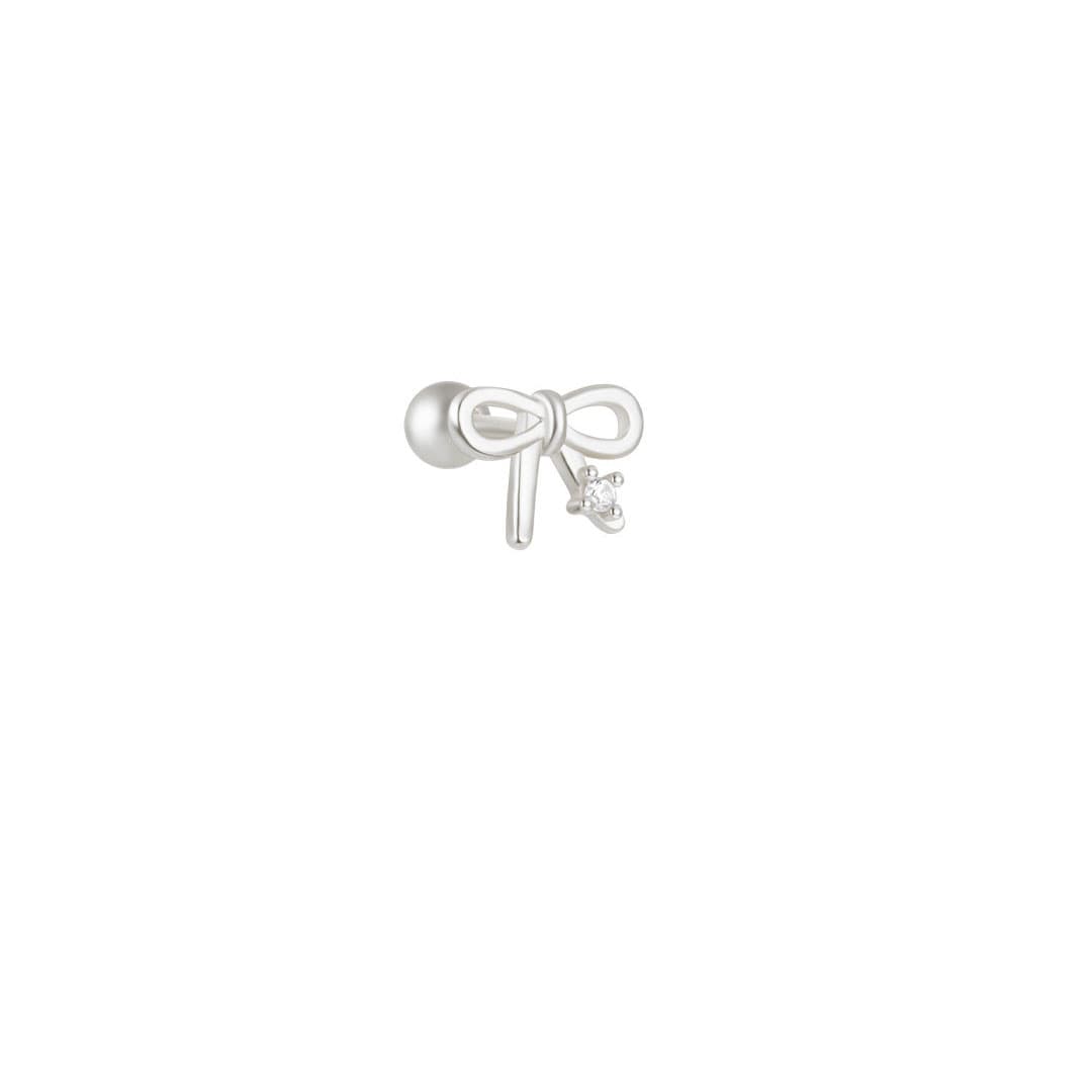 Veronika – Elegant earrings with a delicate line.