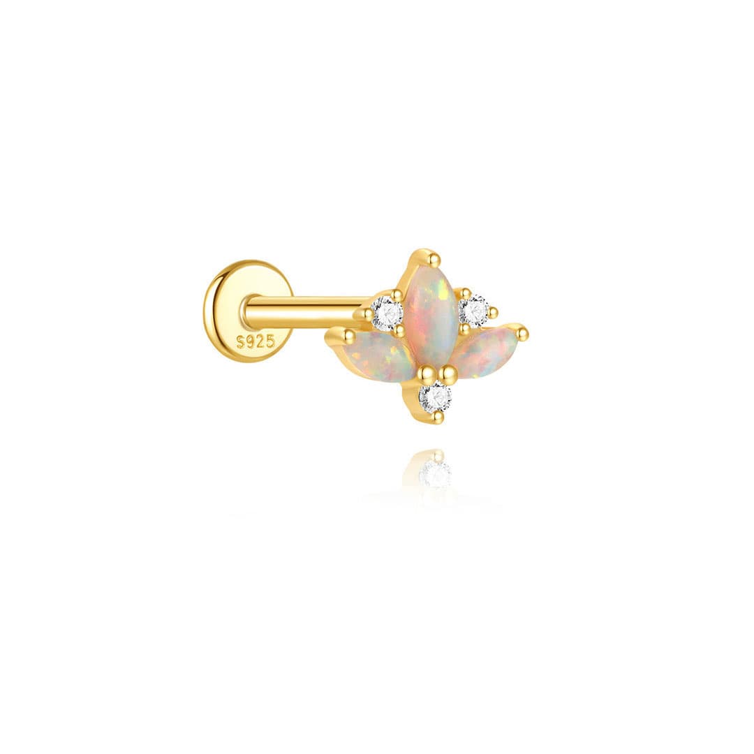 Kateřina – Delicate gold earrings with movement.