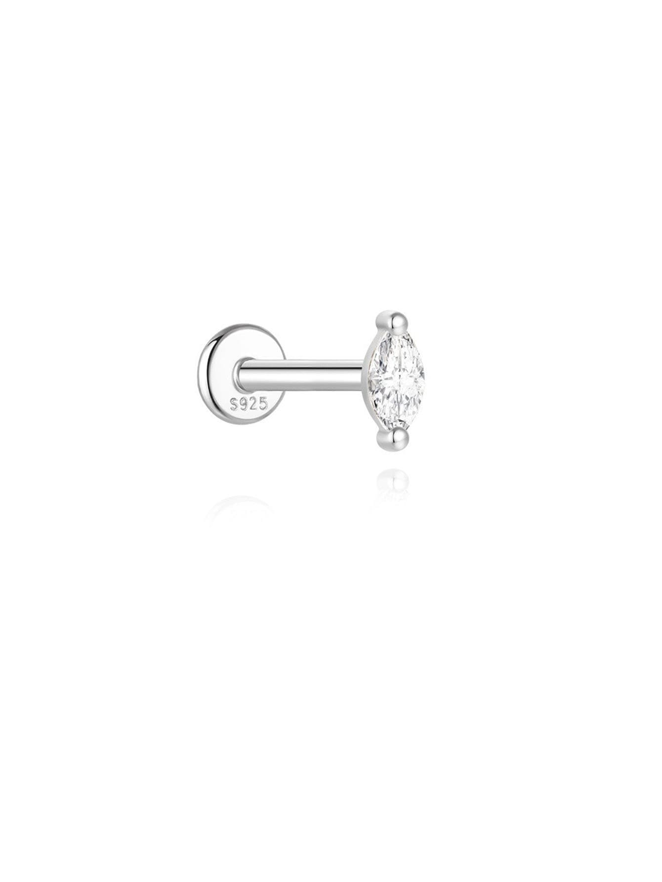 Helena – Gold earrings with an organic design.