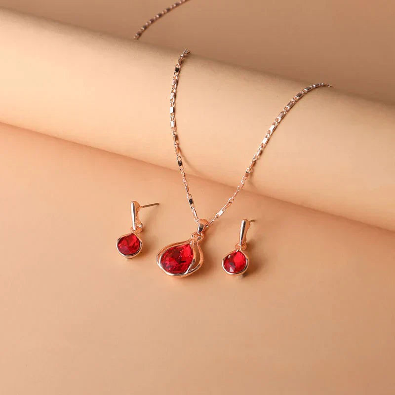 Zara – Ruby set with discreet charm.