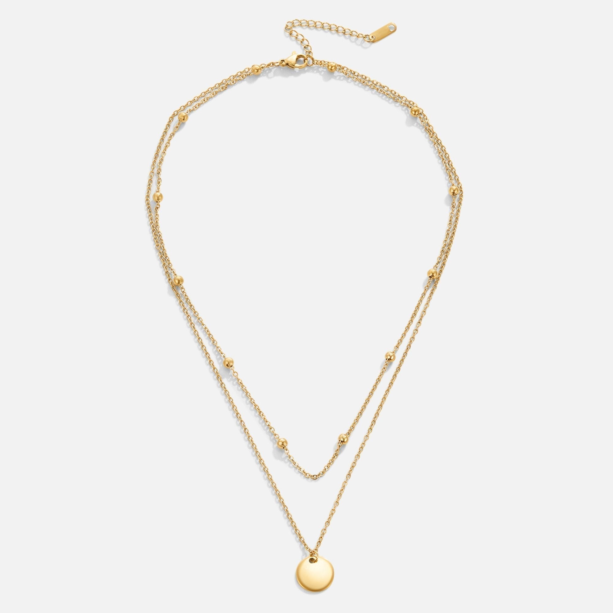 Annalena – Double gold chain with pendant.