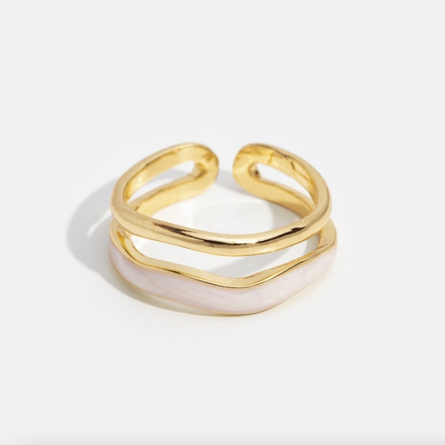 Beatrix – Anello in oro dalla silhouette semplice