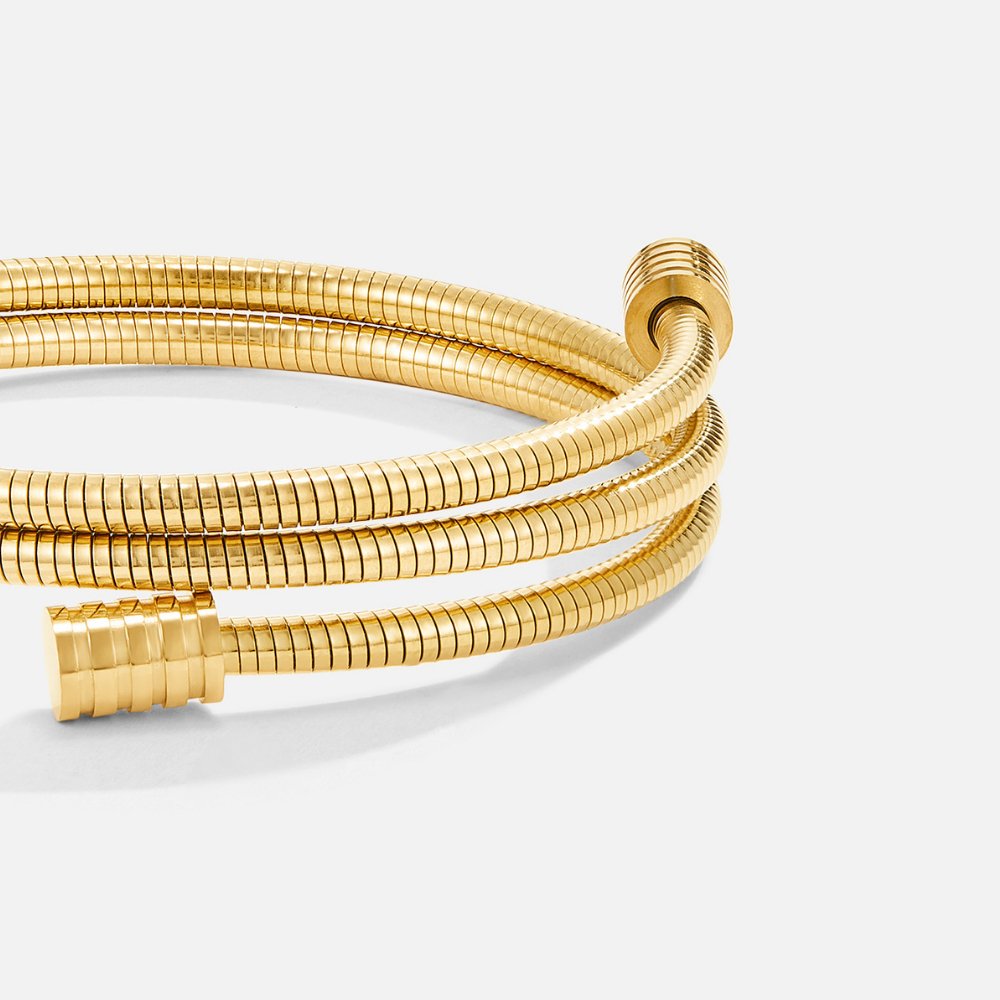 Braided gold bracelet